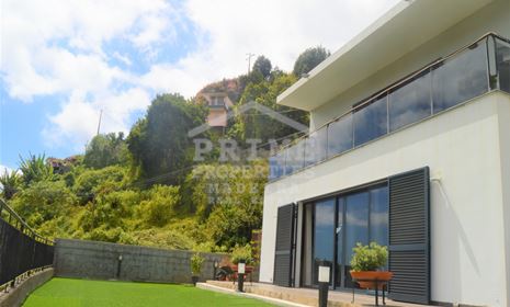 Villa T3 Te koop Santo António Funchal