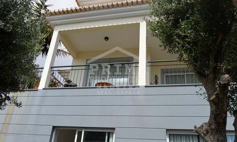 Einfamilienhaus Zu verkaufen Funchal (Santa Maria Maior) Funchal