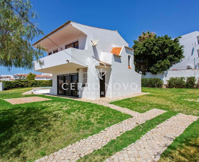 UNDER OFFER- Detached four bedroom Villa (3+1) with gardens and pool