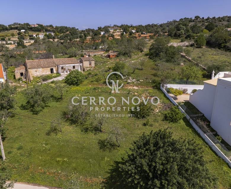 Excellent plots with sea view and planning permission near Tunes, Algarve