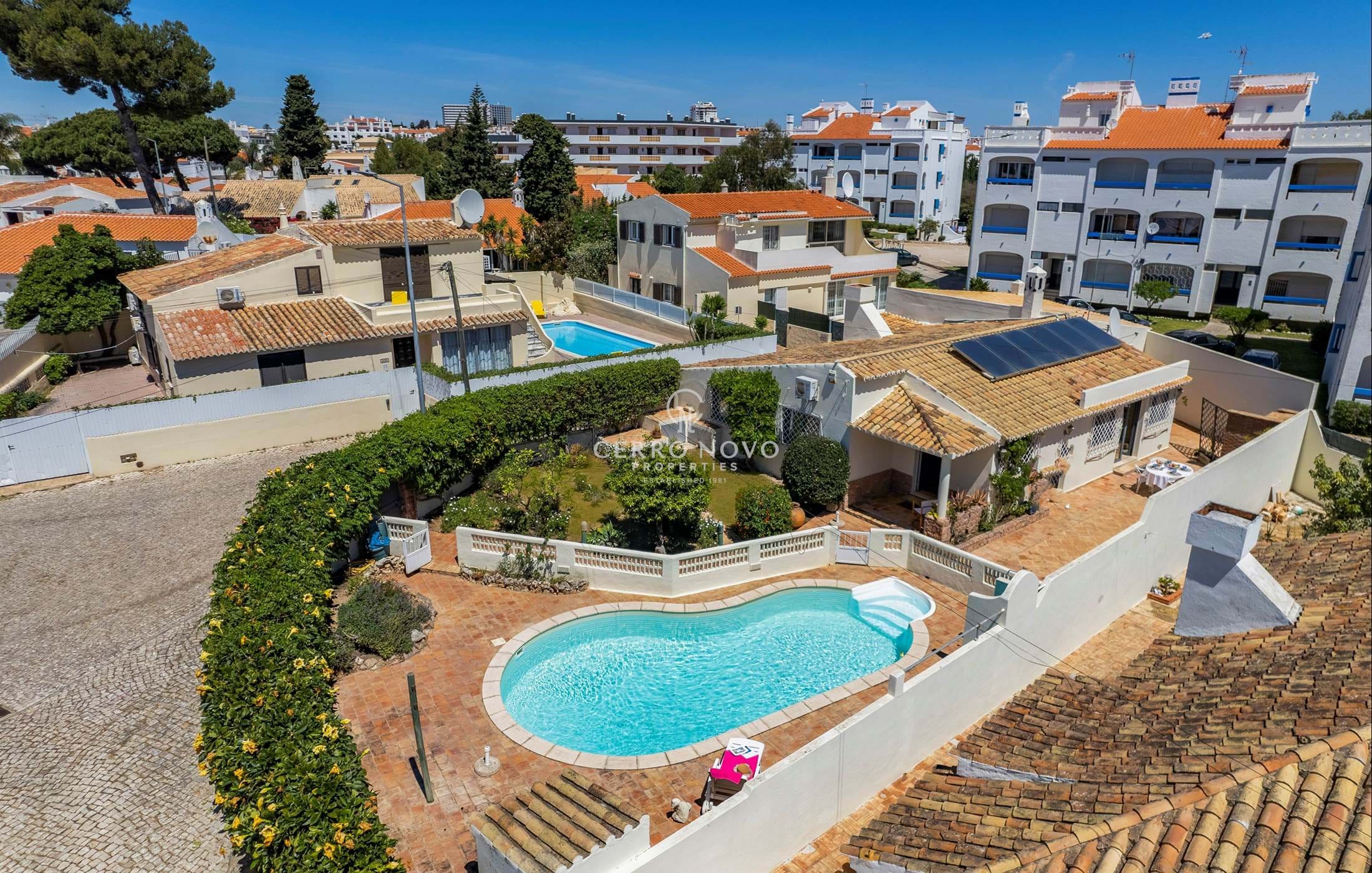 Belle villa de 3 chambres avec piscine dans le centre d’Albufeira