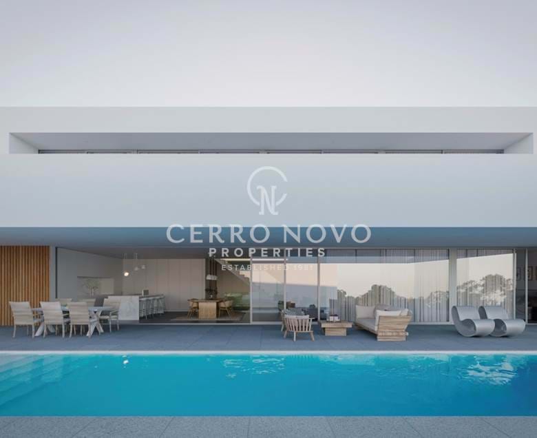 Lote no centro de Albufeira com projecto aprovado para moradia contemporânea com piscina