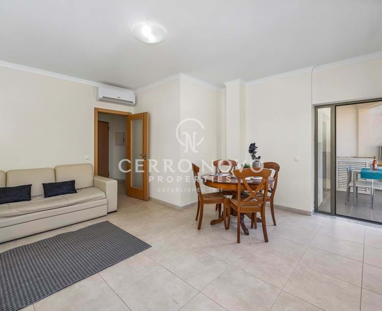 SOLD- A modern, central and well-presented one bedroom apartment