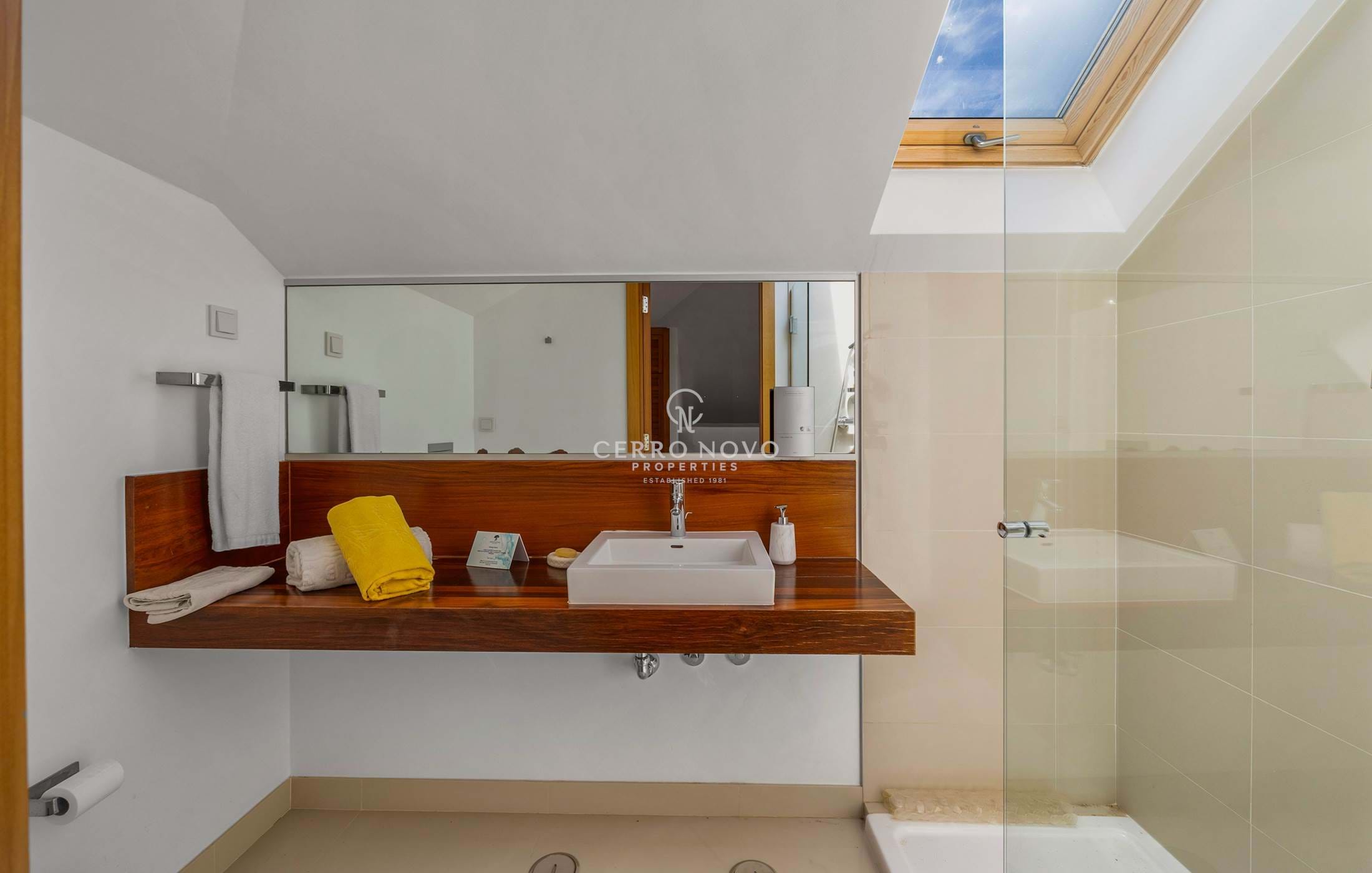  Luxury Duplex apartment (2+1)  in Amendoeira Golf Resort