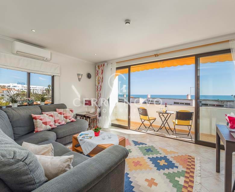 Apartamento T2 com vistas mar