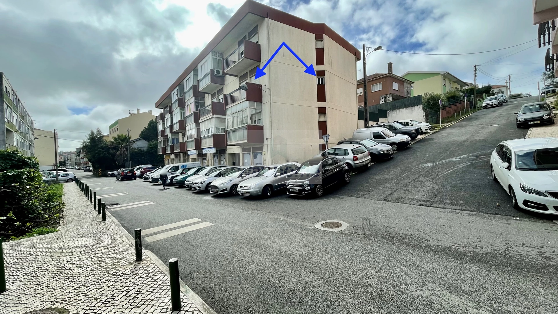 Venda - Sintra - Algueirão-Mem Martins - Apartamento T2 | Remodelado | Lugar de estacionamento | Mercês, Mem Martins