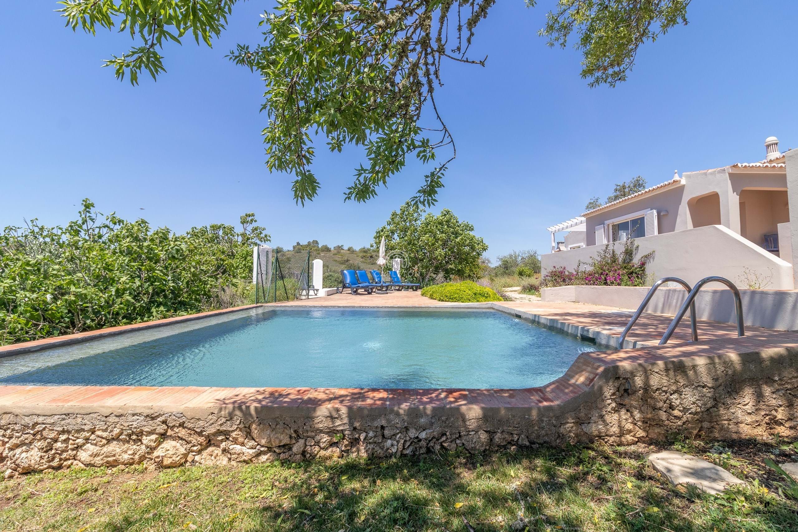 Villa V2+1 on the Gramacho Residences Resort – Ferragudo