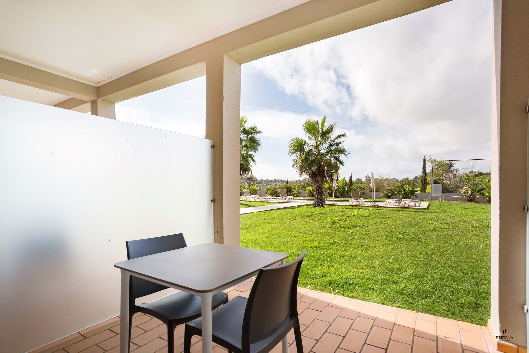 Room in the Gramacho Residences Resort, Ferragudo - Algarve