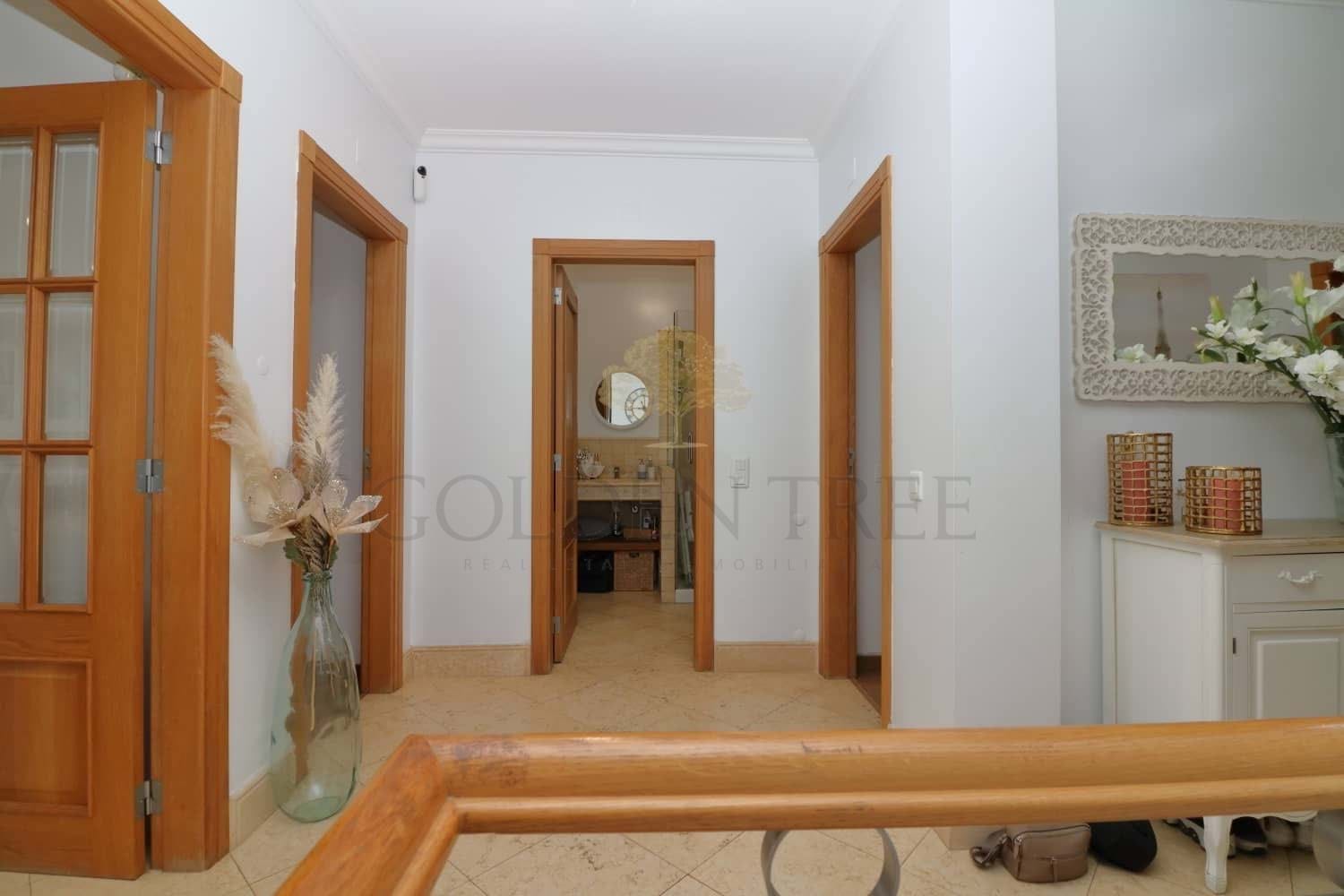 property gallery image