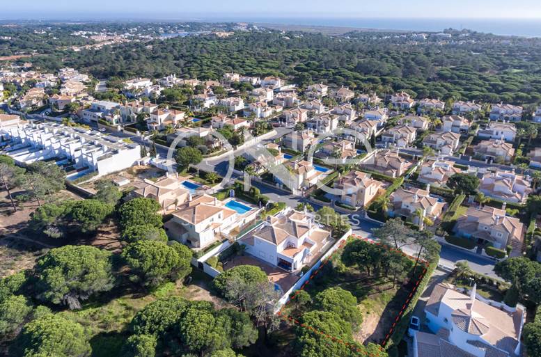 land for sale with building permit close to quinta do lago