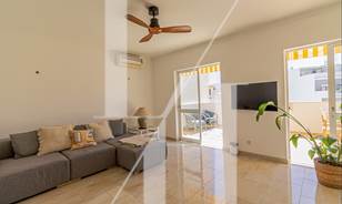 1 Bedroom Apartment with Sea View- Quarteira